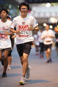 BIB: 5000, 4074
                            <button type="button" onclick="openModal(5865081)" class="btn btn-primary btn-sm float-right btn-popup" data-toggle="modal" data-target=".modal-high-quality">
                        <i class="fas fa-shopping-cart"></i> Add to Cart
                    </button>
                                            <button type="button" onclick="isThisMe(5865081, true)" class="btn btn-success btn-sm float-right btn-popup btn-isme hidden" data-toggle="tooltip" data-placement="bottom" title="นี่คือรูปของคุณใช่ไหม คลิกที่นี่เพื่อเอาเข้าอัลบั้ม">
                        <i class="fas fa-plus"></i> Add to album
                    </button>
                    <button type="button" onclick="isThisMe(5865081, false)" class="btn btn-warning btn-sm float-right btn-popup btn-isnotme hidden">
                        <i class="fas fa-ban"></i> Remove from album
                    </button>