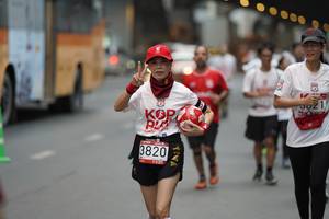 BIB: 3820
                            <button type="button" onclick="openModal(5877547)" class="btn btn-primary btn-sm float-right btn-popup" data-toggle="modal" data-target=".modal-high-quality">
                        <i class="fas fa-shopping-cart"></i> Add to Cart
                    </button>
                                            <button type="button" onclick="isThisMe(5877547, true)" class="btn btn-success btn-sm float-right btn-popup btn-isme hidden" data-toggle="tooltip" data-placement="bottom" title="นี่คือรูปของคุณใช่ไหม คลิกที่นี่เพื่อเอาเข้าอัลบั้ม">
                        <i class="fas fa-plus"></i> Add to album
                    </button>
                    <button type="button" onclick="isThisMe(5877547, false)" class="btn btn-warning btn-sm float-right btn-popup btn-isnotme hidden">
                        <i class="fas fa-ban"></i> Remove from album
                    </button>