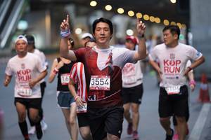 BIB: 3554, 5411
                            <button type="button" onclick="openModal(5865680)" class="btn btn-primary btn-sm float-right btn-popup" data-toggle="modal" data-target=".modal-high-quality">
                        <i class="fas fa-shopping-cart"></i> Add to Cart
                    </button>
                                            <button type="button" onclick="isThisMe(5865680, true)" class="btn btn-success btn-sm float-right btn-popup btn-isme hidden" data-toggle="tooltip" data-placement="bottom" title="นี่คือรูปของคุณใช่ไหม คลิกที่นี่เพื่อเอาเข้าอัลบั้ม">
                        <i class="fas fa-plus"></i> Add to album
                    </button>
                    <button type="button" onclick="isThisMe(5865680, false)" class="btn btn-warning btn-sm float-right btn-popup btn-isnotme hidden">
                        <i class="fas fa-ban"></i> Remove from album
                    </button>