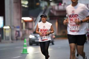 BIB: 2721, 4191
                            <button type="button" onclick="openModal(5867554)" class="btn btn-primary btn-sm float-right btn-popup" data-toggle="modal" data-target=".modal-high-quality">
                        <i class="fas fa-shopping-cart"></i> Add to Cart
                    </button>
                                            <button type="button" onclick="isThisMe(5867554, true)" class="btn btn-success btn-sm float-right btn-popup btn-isme hidden" data-toggle="tooltip" data-placement="bottom" title="นี่คือรูปของคุณใช่ไหม คลิกที่นี่เพื่อเอาเข้าอัลบั้ม">
                        <i class="fas fa-plus"></i> Add to album
                    </button>
                    <button type="button" onclick="isThisMe(5867554, false)" class="btn btn-warning btn-sm float-right btn-popup btn-isnotme hidden">
                        <i class="fas fa-ban"></i> Remove from album
                    </button>