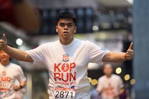 BIB: 2077, 2019, 2871
                            <button type="button" onclick="openModal(5866995)" class="btn btn-primary btn-sm float-right btn-popup" data-toggle="modal" data-target=".modal-high-quality">
                        <i class="fas fa-shopping-cart"></i> Add to Cart
                    </button>
                                            <button type="button" onclick="isThisMe(5866995, true)" class="btn btn-success btn-sm float-right btn-popup btn-isme hidden" data-toggle="tooltip" data-placement="bottom" title="นี่คือรูปของคุณใช่ไหม คลิกที่นี่เพื่อเอาเข้าอัลบั้ม">
                        <i class="fas fa-plus"></i> Add to album
                    </button>
                    <button type="button" onclick="isThisMe(5866995, false)" class="btn btn-warning btn-sm float-right btn-popup btn-isnotme hidden">
                        <i class="fas fa-ban"></i> Remove from album
                    </button>