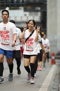 BIB: 1904, 1905, 201
                            <button type="button" onclick="openModal(5876805)" class="btn btn-primary btn-sm float-right btn-popup" data-toggle="modal" data-target=".modal-high-quality">
                        <i class="fas fa-shopping-cart"></i> Add to Cart
                    </button>
                                            <button type="button" onclick="isThisMe(5876805, true)" class="btn btn-success btn-sm float-right btn-popup btn-isme hidden" data-toggle="tooltip" data-placement="bottom" title="นี่คือรูปของคุณใช่ไหม คลิกที่นี่เพื่อเอาเข้าอัลบั้ม">
                        <i class="fas fa-plus"></i> Add to album
                    </button>
                    <button type="button" onclick="isThisMe(5876805, false)" class="btn btn-warning btn-sm float-right btn-popup btn-isnotme hidden">
                        <i class="fas fa-ban"></i> Remove from album
                    </button>