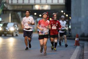 BIB: 3862, 2929
                            <button type="button" onclick="openModal(5865178)" class="btn btn-primary btn-sm float-right btn-popup" data-toggle="modal" data-target=".modal-high-quality">
                        <i class="fas fa-shopping-cart"></i> Add to Cart
                    </button>
                                            <button type="button" onclick="isThisMe(5865178, true)" class="btn btn-success btn-sm float-right btn-popup btn-isme hidden" data-toggle="tooltip" data-placement="bottom" title="นี่คือรูปของคุณใช่ไหม คลิกที่นี่เพื่อเอาเข้าอัลบั้ม">
                        <i class="fas fa-plus"></i> Add to album
                    </button>
                    <button type="button" onclick="isThisMe(5865178, false)" class="btn btn-warning btn-sm float-right btn-popup btn-isnotme hidden">
                        <i class="fas fa-ban"></i> Remove from album
                    </button>