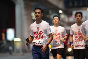 BIB: 4682, 3528, 3005
                            <button type="button" onclick="openModal(5863193)" class="btn btn-primary btn-sm float-right btn-popup" data-toggle="modal" data-target=".modal-high-quality">
                        <i class="fas fa-shopping-cart"></i> Add to Cart
                    </button>
                                            <button type="button" onclick="isThisMe(5863193, true)" class="btn btn-success btn-sm float-right btn-popup btn-isme hidden" data-toggle="tooltip" data-placement="bottom" title="นี่คือรูปของคุณใช่ไหม คลิกที่นี่เพื่อเอาเข้าอัลบั้ม">
                        <i class="fas fa-plus"></i> Add to album
                    </button>
                    <button type="button" onclick="isThisMe(5863193, false)" class="btn btn-warning btn-sm float-right btn-popup btn-isnotme hidden">
                        <i class="fas fa-ban"></i> Remove from album
                    </button>