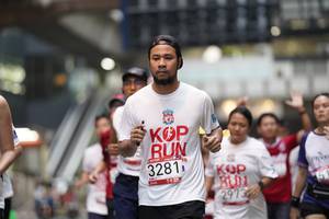 BIB: 3281, 2973
                            <button type="button" onclick="openModal(5876969)" class="btn btn-primary btn-sm float-right btn-popup" data-toggle="modal" data-target=".modal-high-quality">
                        <i class="fas fa-shopping-cart"></i> Add to Cart
                    </button>
                                            <button type="button" onclick="isThisMe(5876969, true)" class="btn btn-success btn-sm float-right btn-popup btn-isme hidden" data-toggle="tooltip" data-placement="bottom" title="นี่คือรูปของคุณใช่ไหม คลิกที่นี่เพื่อเอาเข้าอัลบั้ม">
                        <i class="fas fa-plus"></i> Add to album
                    </button>
                    <button type="button" onclick="isThisMe(5876969, false)" class="btn btn-warning btn-sm float-right btn-popup btn-isnotme hidden">
                        <i class="fas fa-ban"></i> Remove from album
                    </button>