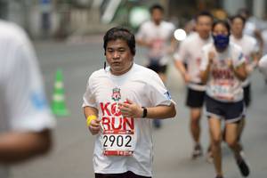 BIB: 2902
                            <button type="button" onclick="openModal(5874451)" class="btn btn-primary btn-sm float-right btn-popup" data-toggle="modal" data-target=".modal-high-quality">
                        <i class="fas fa-shopping-cart"></i> Add to Cart
                    </button>
                                            <button type="button" onclick="isThisMe(5874451, true)" class="btn btn-success btn-sm float-right btn-popup btn-isme hidden" data-toggle="tooltip" data-placement="bottom" title="นี่คือรูปของคุณใช่ไหม คลิกที่นี่เพื่อเอาเข้าอัลบั้ม">
                        <i class="fas fa-plus"></i> Add to album
                    </button>
                    <button type="button" onclick="isThisMe(5874451, false)" class="btn btn-warning btn-sm float-right btn-popup btn-isnotme hidden">
                        <i class="fas fa-ban"></i> Remove from album
                    </button>