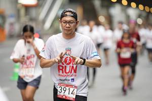 BIB: 2019, 3914
                            <button type="button" onclick="openModal(5878750)" class="btn btn-primary btn-sm float-right btn-popup" data-toggle="modal" data-target=".modal-high-quality">
                        <i class="fas fa-shopping-cart"></i> Add to Cart
                    </button>
                                            <button type="button" onclick="isThisMe(5878750, true)" class="btn btn-success btn-sm float-right btn-popup btn-isme hidden" data-toggle="tooltip" data-placement="bottom" title="นี่คือรูปของคุณใช่ไหม คลิกที่นี่เพื่อเอาเข้าอัลบั้ม">
                        <i class="fas fa-plus"></i> Add to album
                    </button>
                    <button type="button" onclick="isThisMe(5878750, false)" class="btn btn-warning btn-sm float-right btn-popup btn-isnotme hidden">
                        <i class="fas fa-ban"></i> Remove from album
                    </button>