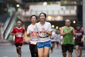 BIB: 1150, 5720
                            <button type="button" onclick="openModal(5879611)" class="btn btn-primary btn-sm float-right btn-popup" data-toggle="modal" data-target=".modal-high-quality">
                        <i class="fas fa-shopping-cart"></i> Add to Cart
                    </button>
                                            <button type="button" onclick="isThisMe(5879611, true)" class="btn btn-success btn-sm float-right btn-popup btn-isme hidden" data-toggle="tooltip" data-placement="bottom" title="นี่คือรูปของคุณใช่ไหม คลิกที่นี่เพื่อเอาเข้าอัลบั้ม">
                        <i class="fas fa-plus"></i> Add to album
                    </button>
                    <button type="button" onclick="isThisMe(5879611, false)" class="btn btn-warning btn-sm float-right btn-popup btn-isnotme hidden">
                        <i class="fas fa-ban"></i> Remove from album
                    </button>