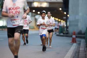 BIB: 5477, 255, 257, 215
                            <button type="button" onclick="openModal(5866399)" class="btn btn-primary btn-sm float-right btn-popup" data-toggle="modal" data-target=".modal-high-quality">
                        <i class="fas fa-shopping-cart"></i> Add to Cart
                    </button>
                                            <button type="button" onclick="isThisMe(5866399, true)" class="btn btn-success btn-sm float-right btn-popup btn-isme hidden" data-toggle="tooltip" data-placement="bottom" title="นี่คือรูปของคุณใช่ไหม คลิกที่นี่เพื่อเอาเข้าอัลบั้ม">
                        <i class="fas fa-plus"></i> Add to album
                    </button>
                    <button type="button" onclick="isThisMe(5866399, false)" class="btn btn-warning btn-sm float-right btn-popup btn-isnotme hidden">
                        <i class="fas fa-ban"></i> Remove from album
                    </button>