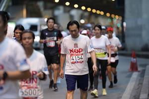 BIB: 4154, 5500
                            <button type="button" onclick="openModal(5865640)" class="btn btn-primary btn-sm float-right btn-popup" data-toggle="modal" data-target=".modal-high-quality">
                        <i class="fas fa-shopping-cart"></i> Add to Cart
                    </button>
                                            <button type="button" onclick="isThisMe(5865640, true)" class="btn btn-success btn-sm float-right btn-popup btn-isme hidden" data-toggle="tooltip" data-placement="bottom" title="นี่คือรูปของคุณใช่ไหม คลิกที่นี่เพื่อเอาเข้าอัลบั้ม">
                        <i class="fas fa-plus"></i> Add to album
                    </button>
                    <button type="button" onclick="isThisMe(5865640, false)" class="btn btn-warning btn-sm float-right btn-popup btn-isnotme hidden">
                        <i class="fas fa-ban"></i> Remove from album
                    </button>