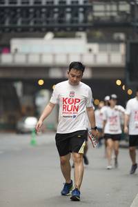 BIB: 2010, 4895
                            <button type="button" onclick="openModal(5877662)" class="btn btn-primary btn-sm float-right btn-popup" data-toggle="modal" data-target=".modal-high-quality">
                        <i class="fas fa-shopping-cart"></i> Add to Cart
                    </button>
                                            <button type="button" onclick="isThisMe(5877662, true)" class="btn btn-success btn-sm float-right btn-popup btn-isme hidden" data-toggle="tooltip" data-placement="bottom" title="นี่คือรูปของคุณใช่ไหม คลิกที่นี่เพื่อเอาเข้าอัลบั้ม">
                        <i class="fas fa-plus"></i> Add to album
                    </button>
                    <button type="button" onclick="isThisMe(5877662, false)" class="btn btn-warning btn-sm float-right btn-popup btn-isnotme hidden">
                        <i class="fas fa-ban"></i> Remove from album
                    </button>