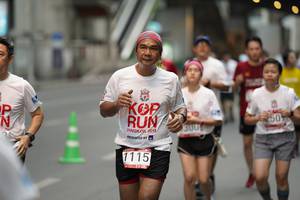 BIB: 250, 300, 1115
                            <button type="button" onclick="openModal(5876081)" class="btn btn-primary btn-sm float-right btn-popup" data-toggle="modal" data-target=".modal-high-quality">
                        <i class="fas fa-shopping-cart"></i> Add to Cart
                    </button>
                                            <button type="button" onclick="isThisMe(5876081, true)" class="btn btn-success btn-sm float-right btn-popup btn-isme hidden" data-toggle="tooltip" data-placement="bottom" title="นี่คือรูปของคุณใช่ไหม คลิกที่นี่เพื่อเอาเข้าอัลบั้ม">
                        <i class="fas fa-plus"></i> Add to album
                    </button>
                    <button type="button" onclick="isThisMe(5876081, false)" class="btn btn-warning btn-sm float-right btn-popup btn-isnotme hidden">
                        <i class="fas fa-ban"></i> Remove from album
                    </button>