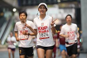 BIB: 3329, 1824
                            <button type="button" onclick="openModal(5880050)" class="btn btn-primary btn-sm float-right btn-popup" data-toggle="modal" data-target=".modal-high-quality">
                        <i class="fas fa-shopping-cart"></i> Add to Cart
                    </button>
                                            <button type="button" onclick="isThisMe(5880050, true)" class="btn btn-success btn-sm float-right btn-popup btn-isme hidden" data-toggle="tooltip" data-placement="bottom" title="นี่คือรูปของคุณใช่ไหม คลิกที่นี่เพื่อเอาเข้าอัลบั้ม">
                        <i class="fas fa-plus"></i> Add to album
                    </button>
                    <button type="button" onclick="isThisMe(5880050, false)" class="btn btn-warning btn-sm float-right btn-popup btn-isnotme hidden">
                        <i class="fas fa-ban"></i> Remove from album
                    </button>