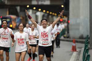 BIB: 5545, 3954, 2553, 2019
                            <button type="button" onclick="openModal(5878905)" class="btn btn-primary btn-sm float-right btn-popup" data-toggle="modal" data-target=".modal-high-quality">
                        <i class="fas fa-shopping-cart"></i> Add to Cart
                    </button>
                                            <button type="button" onclick="isThisMe(5878905, true)" class="btn btn-success btn-sm float-right btn-popup btn-isme hidden" data-toggle="tooltip" data-placement="bottom" title="นี่คือรูปของคุณใช่ไหม คลิกที่นี่เพื่อเอาเข้าอัลบั้ม">
                        <i class="fas fa-plus"></i> Add to album
                    </button>
                    <button type="button" onclick="isThisMe(5878905, false)" class="btn btn-warning btn-sm float-right btn-popup btn-isnotme hidden">
                        <i class="fas fa-ban"></i> Remove from album
                    </button>