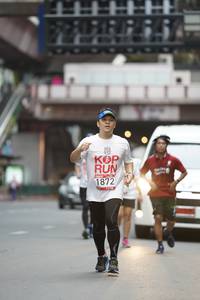 BIB: 1872
                            <button type="button" onclick="openModal(5877466)" class="btn btn-primary btn-sm float-right btn-popup" data-toggle="modal" data-target=".modal-high-quality">
                        <i class="fas fa-shopping-cart"></i> Add to Cart
                    </button>
                                            <button type="button" onclick="isThisMe(5877466, true)" class="btn btn-success btn-sm float-right btn-popup btn-isme hidden" data-toggle="tooltip" data-placement="bottom" title="นี่คือรูปของคุณใช่ไหม คลิกที่นี่เพื่อเอาเข้าอัลบั้ม">
                        <i class="fas fa-plus"></i> Add to album
                    </button>
                    <button type="button" onclick="isThisMe(5877466, false)" class="btn btn-warning btn-sm float-right btn-popup btn-isnotme hidden">
                        <i class="fas fa-ban"></i> Remove from album
                    </button>