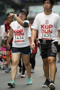 BIB: 1435, 1434
                            <button type="button" onclick="openModal(5876649)" class="btn btn-primary btn-sm float-right btn-popup" data-toggle="modal" data-target=".modal-high-quality">
                        <i class="fas fa-shopping-cart"></i> Add to Cart
                    </button>
                                            <button type="button" onclick="isThisMe(5876649, true)" class="btn btn-success btn-sm float-right btn-popup btn-isme hidden" data-toggle="tooltip" data-placement="bottom" title="นี่คือรูปของคุณใช่ไหม คลิกที่นี่เพื่อเอาเข้าอัลบั้ม">
                        <i class="fas fa-plus"></i> Add to album
                    </button>
                    <button type="button" onclick="isThisMe(5876649, false)" class="btn btn-warning btn-sm float-right btn-popup btn-isnotme hidden">
                        <i class="fas fa-ban"></i> Remove from album
                    </button>