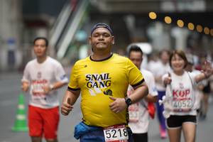 BIB: 4052, 5218
                            <button type="button" onclick="openModal(5876399)" class="btn btn-primary btn-sm float-right btn-popup" data-toggle="modal" data-target=".modal-high-quality">
                        <i class="fas fa-shopping-cart"></i> Add to Cart
                    </button>
                                            <button type="button" onclick="isThisMe(5876399, true)" class="btn btn-success btn-sm float-right btn-popup btn-isme hidden" data-toggle="tooltip" data-placement="bottom" title="นี่คือรูปของคุณใช่ไหม คลิกที่นี่เพื่อเอาเข้าอัลบั้ม">
                        <i class="fas fa-plus"></i> Add to album
                    </button>
                    <button type="button" onclick="isThisMe(5876399, false)" class="btn btn-warning btn-sm float-right btn-popup btn-isnotme hidden">
                        <i class="fas fa-ban"></i> Remove from album
                    </button>