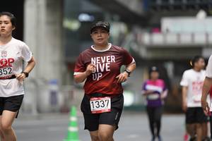 BIB: 352, 1337
                            <button type="button" onclick="openModal(5876851)" class="btn btn-primary btn-sm float-right btn-popup" data-toggle="modal" data-target=".modal-high-quality">
                        <i class="fas fa-shopping-cart"></i> Add to Cart
                    </button>
                                            <button type="button" onclick="isThisMe(5876851, true)" class="btn btn-success btn-sm float-right btn-popup btn-isme hidden" data-toggle="tooltip" data-placement="bottom" title="นี่คือรูปของคุณใช่ไหม คลิกที่นี่เพื่อเอาเข้าอัลบั้ม">
                        <i class="fas fa-plus"></i> Add to album
                    </button>
                    <button type="button" onclick="isThisMe(5876851, false)" class="btn btn-warning btn-sm float-right btn-popup btn-isnotme hidden">
                        <i class="fas fa-ban"></i> Remove from album
                    </button>