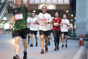 BIB: 3390, 561
                            <button type="button" onclick="openModal(5867387)" class="btn btn-primary btn-sm float-right btn-popup" data-toggle="modal" data-target=".modal-high-quality">
                        <i class="fas fa-shopping-cart"></i> Add to Cart
                    </button>
                                            <button type="button" onclick="isThisMe(5867387, true)" class="btn btn-success btn-sm float-right btn-popup btn-isme hidden" data-toggle="tooltip" data-placement="bottom" title="นี่คือรูปของคุณใช่ไหม คลิกที่นี่เพื่อเอาเข้าอัลบั้ม">
                        <i class="fas fa-plus"></i> Add to album
                    </button>
                    <button type="button" onclick="isThisMe(5867387, false)" class="btn btn-warning btn-sm float-right btn-popup btn-isnotme hidden">
                        <i class="fas fa-ban"></i> Remove from album
                    </button>