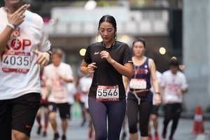 BIB: 4035, 5546
                            <button type="button" onclick="openModal(5865802)" class="btn btn-primary btn-sm float-right btn-popup" data-toggle="modal" data-target=".modal-high-quality">
                        <i class="fas fa-shopping-cart"></i> Add to Cart
                    </button>
                                            <button type="button" onclick="isThisMe(5865802, true)" class="btn btn-success btn-sm float-right btn-popup btn-isme hidden" data-toggle="tooltip" data-placement="bottom" title="นี่คือรูปของคุณใช่ไหม คลิกที่นี่เพื่อเอาเข้าอัลบั้ม">
                        <i class="fas fa-plus"></i> Add to album
                    </button>
                    <button type="button" onclick="isThisMe(5865802, false)" class="btn btn-warning btn-sm float-right btn-popup btn-isnotme hidden">
                        <i class="fas fa-ban"></i> Remove from album
                    </button>