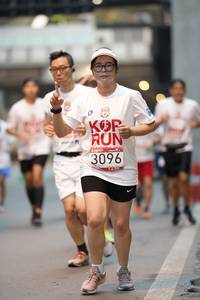 BIB: 3096
                            <button type="button" onclick="openModal(5865409)" class="btn btn-primary btn-sm float-right btn-popup" data-toggle="modal" data-target=".modal-high-quality">
                        <i class="fas fa-shopping-cart"></i> Add to Cart
                    </button>
                                            <button type="button" onclick="isThisMe(5865409, true)" class="btn btn-success btn-sm float-right btn-popup btn-isme hidden" data-toggle="tooltip" data-placement="bottom" title="นี่คือรูปของคุณใช่ไหม คลิกที่นี่เพื่อเอาเข้าอัลบั้ม">
                        <i class="fas fa-plus"></i> Add to album
                    </button>
                    <button type="button" onclick="isThisMe(5865409, false)" class="btn btn-warning btn-sm float-right btn-popup btn-isnotme hidden">
                        <i class="fas fa-ban"></i> Remove from album
                    </button>