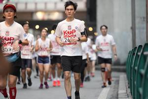 BIB: 359
                            <button type="button" onclick="openModal(5865484)" class="btn btn-primary btn-sm float-right btn-popup" data-toggle="modal" data-target=".modal-high-quality">
                        <i class="fas fa-shopping-cart"></i> Add to Cart
                    </button>
                                            <button type="button" onclick="isThisMe(5865484, true)" class="btn btn-success btn-sm float-right btn-popup btn-isme hidden" data-toggle="tooltip" data-placement="bottom" title="นี่คือรูปของคุณใช่ไหม คลิกที่นี่เพื่อเอาเข้าอัลบั้ม">
                        <i class="fas fa-plus"></i> Add to album
                    </button>
                    <button type="button" onclick="isThisMe(5865484, false)" class="btn btn-warning btn-sm float-right btn-popup btn-isnotme hidden">
                        <i class="fas fa-ban"></i> Remove from album
                    </button>