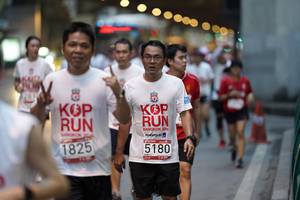 BIB: 1825, 5180
                            <button type="button" onclick="openModal(5865674)" class="btn btn-primary btn-sm float-right btn-popup" data-toggle="modal" data-target=".modal-high-quality">
                        <i class="fas fa-shopping-cart"></i> Add to Cart
                    </button>
                                            <button type="button" onclick="isThisMe(5865674, true)" class="btn btn-success btn-sm float-right btn-popup btn-isme hidden" data-toggle="tooltip" data-placement="bottom" title="นี่คือรูปของคุณใช่ไหม คลิกที่นี่เพื่อเอาเข้าอัลบั้ม">
                        <i class="fas fa-plus"></i> Add to album
                    </button>
                    <button type="button" onclick="isThisMe(5865674, false)" class="btn btn-warning btn-sm float-right btn-popup btn-isnotme hidden">
                        <i class="fas fa-ban"></i> Remove from album
                    </button>