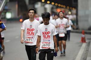 BIB: 2019, 3691, 201, 3690
                            <button type="button" onclick="openModal(5871895)" class="btn btn-primary btn-sm float-right btn-popup" data-toggle="modal" data-target=".modal-high-quality">
                        <i class="fas fa-shopping-cart"></i> Add to Cart
                    </button>
                                            <button type="button" onclick="isThisMe(5871895, true)" class="btn btn-success btn-sm float-right btn-popup btn-isme hidden" data-toggle="tooltip" data-placement="bottom" title="นี่คือรูปของคุณใช่ไหม คลิกที่นี่เพื่อเอาเข้าอัลบั้ม">
                        <i class="fas fa-plus"></i> Add to album
                    </button>
                    <button type="button" onclick="isThisMe(5871895, false)" class="btn btn-warning btn-sm float-right btn-popup btn-isnotme hidden">
                        <i class="fas fa-ban"></i> Remove from album
                    </button>