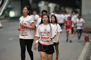 BIB: 4858, 4478
                            <button type="button" onclick="openModal(5873372)" class="btn btn-primary btn-sm float-right btn-popup" data-toggle="modal" data-target=".modal-high-quality">
                        <i class="fas fa-shopping-cart"></i> Add to Cart
                    </button>
                                            <button type="button" onclick="isThisMe(5873372, true)" class="btn btn-success btn-sm float-right btn-popup btn-isme hidden" data-toggle="tooltip" data-placement="bottom" title="นี่คือรูปของคุณใช่ไหม คลิกที่นี่เพื่อเอาเข้าอัลบั้ม">
                        <i class="fas fa-plus"></i> Add to album
                    </button>
                    <button type="button" onclick="isThisMe(5873372, false)" class="btn btn-warning btn-sm float-right btn-popup btn-isnotme hidden">
                        <i class="fas fa-ban"></i> Remove from album
                    </button>