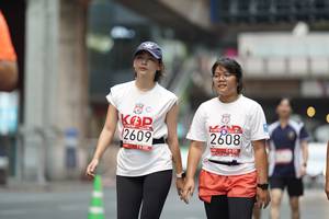 BIB: 2609, 2608, 200
                            <button type="button" onclick="openModal(5872249)" class="btn btn-primary btn-sm float-right btn-popup" data-toggle="modal" data-target=".modal-high-quality">
                        <i class="fas fa-shopping-cart"></i> Add to Cart
                    </button>
                                            <button type="button" onclick="isThisMe(5872249, true)" class="btn btn-success btn-sm float-right btn-popup btn-isme hidden" data-toggle="tooltip" data-placement="bottom" title="นี่คือรูปของคุณใช่ไหม คลิกที่นี่เพื่อเอาเข้าอัลบั้ม">
                        <i class="fas fa-plus"></i> Add to album
                    </button>
                    <button type="button" onclick="isThisMe(5872249, false)" class="btn btn-warning btn-sm float-right btn-popup btn-isnotme hidden">
                        <i class="fas fa-ban"></i> Remove from album
                    </button>