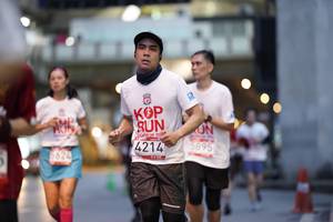 BIB: 4214, 5895, 5624
                            <button type="button" onclick="openModal(5865345)" class="btn btn-primary btn-sm float-right btn-popup" data-toggle="modal" data-target=".modal-high-quality">
                        <i class="fas fa-shopping-cart"></i> Add to Cart
                    </button>
                                            <button type="button" onclick="isThisMe(5865345, true)" class="btn btn-success btn-sm float-right btn-popup btn-isme hidden" data-toggle="tooltip" data-placement="bottom" title="นี่คือรูปของคุณใช่ไหม คลิกที่นี่เพื่อเอาเข้าอัลบั้ม">
                        <i class="fas fa-plus"></i> Add to album
                    </button>
                    <button type="button" onclick="isThisMe(5865345, false)" class="btn btn-warning btn-sm float-right btn-popup btn-isnotme hidden">
                        <i class="fas fa-ban"></i> Remove from album
                    </button>