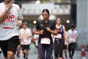 BIB: 4035, 426, 5546
                            <button type="button" onclick="openModal(5865659)" class="btn btn-primary btn-sm float-right btn-popup" data-toggle="modal" data-target=".modal-high-quality">
                        <i class="fas fa-shopping-cart"></i> Add to Cart
                    </button>
                                            <button type="button" onclick="isThisMe(5865659, true)" class="btn btn-success btn-sm float-right btn-popup btn-isme hidden" data-toggle="tooltip" data-placement="bottom" title="นี่คือรูปของคุณใช่ไหม คลิกที่นี่เพื่อเอาเข้าอัลบั้ม">
                        <i class="fas fa-plus"></i> Add to album
                    </button>
                    <button type="button" onclick="isThisMe(5865659, false)" class="btn btn-warning btn-sm float-right btn-popup btn-isnotme hidden">
                        <i class="fas fa-ban"></i> Remove from album
                    </button>