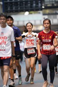 BIB: 3010, 2281, 3163
                            <button type="button" onclick="openModal(5866897)" class="btn btn-primary btn-sm float-right btn-popup" data-toggle="modal" data-target=".modal-high-quality">
                        <i class="fas fa-shopping-cart"></i> Add to Cart
                    </button>
                                            <button type="button" onclick="isThisMe(5866897, true)" class="btn btn-success btn-sm float-right btn-popup btn-isme hidden" data-toggle="tooltip" data-placement="bottom" title="นี่คือรูปของคุณใช่ไหม คลิกที่นี่เพื่อเอาเข้าอัลบั้ม">
                        <i class="fas fa-plus"></i> Add to album
                    </button>
                    <button type="button" onclick="isThisMe(5866897, false)" class="btn btn-warning btn-sm float-right btn-popup btn-isnotme hidden">
                        <i class="fas fa-ban"></i> Remove from album
                    </button>