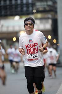 BIB: 3724
                            <button type="button" onclick="openModal(5865612)" class="btn btn-primary btn-sm float-right btn-popup" data-toggle="modal" data-target=".modal-high-quality">
                        <i class="fas fa-shopping-cart"></i> Add to Cart
                    </button>
                                            <button type="button" onclick="isThisMe(5865612, true)" class="btn btn-success btn-sm float-right btn-popup btn-isme hidden" data-toggle="tooltip" data-placement="bottom" title="นี่คือรูปของคุณใช่ไหม คลิกที่นี่เพื่อเอาเข้าอัลบั้ม">
                        <i class="fas fa-plus"></i> Add to album
                    </button>
                    <button type="button" onclick="isThisMe(5865612, false)" class="btn btn-warning btn-sm float-right btn-popup btn-isnotme hidden">
                        <i class="fas fa-ban"></i> Remove from album
                    </button>