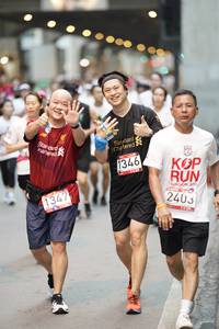 BIB: 1346, 2403, 1347
                            <button type="button" onclick="openModal(5876936)" class="btn btn-primary btn-sm float-right btn-popup" data-toggle="modal" data-target=".modal-high-quality">
                        <i class="fas fa-shopping-cart"></i> Add to Cart
                    </button>
                                            <button type="button" onclick="isThisMe(5876936, true)" class="btn btn-success btn-sm float-right btn-popup btn-isme hidden" data-toggle="tooltip" data-placement="bottom" title="นี่คือรูปของคุณใช่ไหม คลิกที่นี่เพื่อเอาเข้าอัลบั้ม">
                        <i class="fas fa-plus"></i> Add to album
                    </button>
                    <button type="button" onclick="isThisMe(5876936, false)" class="btn btn-warning btn-sm float-right btn-popup btn-isnotme hidden">
                        <i class="fas fa-ban"></i> Remove from album
                    </button>