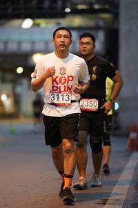 BIB: 3113, 2350
                            <button type="button" onclick="openModal(5865490)" class="btn btn-primary btn-sm float-right btn-popup" data-toggle="modal" data-target=".modal-high-quality">
                        <i class="fas fa-shopping-cart"></i> Add to Cart
                    </button>
                                            <button type="button" onclick="isThisMe(5865490, true)" class="btn btn-success btn-sm float-right btn-popup btn-isme hidden" data-toggle="tooltip" data-placement="bottom" title="นี่คือรูปของคุณใช่ไหม คลิกที่นี่เพื่อเอาเข้าอัลบั้ม">
                        <i class="fas fa-plus"></i> Add to album
                    </button>
                    <button type="button" onclick="isThisMe(5865490, false)" class="btn btn-warning btn-sm float-right btn-popup btn-isnotme hidden">
                        <i class="fas fa-ban"></i> Remove from album
                    </button>