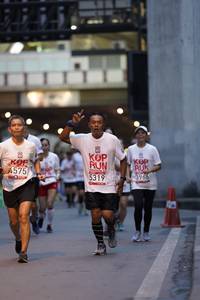 BIB: 4575, 3966, 5319
                            <button type="button" onclick="openModal(5865468)" class="btn btn-primary btn-sm float-right btn-popup" data-toggle="modal" data-target=".modal-high-quality">
                        <i class="fas fa-shopping-cart"></i> Add to Cart
                    </button>
                                            <button type="button" onclick="isThisMe(5865468, true)" class="btn btn-success btn-sm float-right btn-popup btn-isme hidden" data-toggle="tooltip" data-placement="bottom" title="นี่คือรูปของคุณใช่ไหม คลิกที่นี่เพื่อเอาเข้าอัลบั้ม">
                        <i class="fas fa-plus"></i> Add to album
                    </button>
                    <button type="button" onclick="isThisMe(5865468, false)" class="btn btn-warning btn-sm float-right btn-popup btn-isnotme hidden">
                        <i class="fas fa-ban"></i> Remove from album
                    </button>