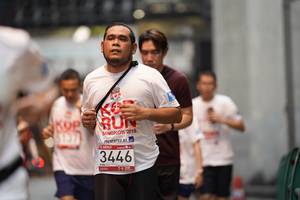 BIB: 2019, 3446
                            <button type="button" onclick="openModal(5873660)" class="btn btn-primary btn-sm float-right btn-popup" data-toggle="modal" data-target=".modal-high-quality">
                        <i class="fas fa-shopping-cart"></i> Add to Cart
                    </button>
                                            <button type="button" onclick="isThisMe(5873660, true)" class="btn btn-success btn-sm float-right btn-popup btn-isme hidden" data-toggle="tooltip" data-placement="bottom" title="นี่คือรูปของคุณใช่ไหม คลิกที่นี่เพื่อเอาเข้าอัลบั้ม">
                        <i class="fas fa-plus"></i> Add to album
                    </button>
                    <button type="button" onclick="isThisMe(5873660, false)" class="btn btn-warning btn-sm float-right btn-popup btn-isnotme hidden">
                        <i class="fas fa-ban"></i> Remove from album
                    </button>