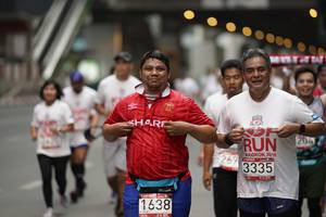 BIB: 204, 267, 2019, 3335, 1638
                            <button type="button" onclick="openModal(5879252)" class="btn btn-primary btn-sm float-right btn-popup" data-toggle="modal" data-target=".modal-high-quality">
                        <i class="fas fa-shopping-cart"></i> Add to Cart
                    </button>
                                            <button type="button" onclick="isThisMe(5879252, true)" class="btn btn-success btn-sm float-right btn-popup btn-isme hidden" data-toggle="tooltip" data-placement="bottom" title="นี่คือรูปของคุณใช่ไหม คลิกที่นี่เพื่อเอาเข้าอัลบั้ม">
                        <i class="fas fa-plus"></i> Add to album
                    </button>
                    <button type="button" onclick="isThisMe(5879252, false)" class="btn btn-warning btn-sm float-right btn-popup btn-isnotme hidden">
                        <i class="fas fa-ban"></i> Remove from album
                    </button>