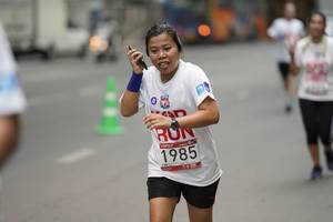 BIB: 1985
                            <button type="button" onclick="openModal(5876807)" class="btn btn-primary btn-sm float-right btn-popup" data-toggle="modal" data-target=".modal-high-quality">
                        <i class="fas fa-shopping-cart"></i> Add to Cart
                    </button>
                                            <button type="button" onclick="isThisMe(5876807, true)" class="btn btn-success btn-sm float-right btn-popup btn-isme hidden" data-toggle="tooltip" data-placement="bottom" title="นี่คือรูปของคุณใช่ไหม คลิกที่นี่เพื่อเอาเข้าอัลบั้ม">
                        <i class="fas fa-plus"></i> Add to album
                    </button>
                    <button type="button" onclick="isThisMe(5876807, false)" class="btn btn-warning btn-sm float-right btn-popup btn-isnotme hidden">
                        <i class="fas fa-ban"></i> Remove from album
                    </button>