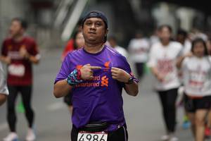 BIB: 4986
                            <button type="button" onclick="openModal(5872619)" class="btn btn-primary btn-sm float-right btn-popup" data-toggle="modal" data-target=".modal-high-quality">
                        <i class="fas fa-shopping-cart"></i> Add to Cart
                    </button>
                                            <button type="button" onclick="isThisMe(5872619, true)" class="btn btn-success btn-sm float-right btn-popup btn-isme hidden" data-toggle="tooltip" data-placement="bottom" title="นี่คือรูปของคุณใช่ไหม คลิกที่นี่เพื่อเอาเข้าอัลบั้ม">
                        <i class="fas fa-plus"></i> Add to album
                    </button>
                    <button type="button" onclick="isThisMe(5872619, false)" class="btn btn-warning btn-sm float-right btn-popup btn-isnotme hidden">
                        <i class="fas fa-ban"></i> Remove from album
                    </button>