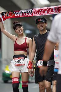 BIB: 20193, 5889
                            <button type="button" onclick="openModal(5877388)" class="btn btn-primary btn-sm float-right btn-popup" data-toggle="modal" data-target=".modal-high-quality">
                        <i class="fas fa-shopping-cart"></i> Add to Cart
                    </button>
                                            <button type="button" onclick="isThisMe(5877388, true)" class="btn btn-success btn-sm float-right btn-popup btn-isme hidden" data-toggle="tooltip" data-placement="bottom" title="นี่คือรูปของคุณใช่ไหม คลิกที่นี่เพื่อเอาเข้าอัลบั้ม">
                        <i class="fas fa-plus"></i> Add to album
                    </button>
                    <button type="button" onclick="isThisMe(5877388, false)" class="btn btn-warning btn-sm float-right btn-popup btn-isnotme hidden">
                        <i class="fas fa-ban"></i> Remove from album
                    </button>