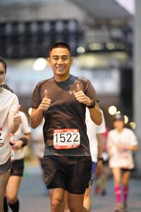 BIB: 1522
                            <button type="button" onclick="openModal(5869258)" class="btn btn-primary btn-sm float-right btn-popup" data-toggle="modal" data-target=".modal-high-quality">
                        <i class="fas fa-shopping-cart"></i> Add to Cart
                    </button>
                                            <button type="button" onclick="isThisMe(5869258, true)" class="btn btn-success btn-sm float-right btn-popup btn-isme hidden" data-toggle="tooltip" data-placement="bottom" title="นี่คือรูปของคุณใช่ไหม คลิกที่นี่เพื่อเอาเข้าอัลบั้ม">
                        <i class="fas fa-plus"></i> Add to album
                    </button>
                    <button type="button" onclick="isThisMe(5869258, false)" class="btn btn-warning btn-sm float-right btn-popup btn-isnotme hidden">
                        <i class="fas fa-ban"></i> Remove from album
                    </button>