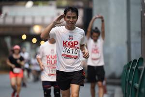 BIB: 3610
                            <button type="button" onclick="openModal(5866718)" class="btn btn-primary btn-sm float-right btn-popup" data-toggle="modal" data-target=".modal-high-quality">
                        <i class="fas fa-shopping-cart"></i> Add to Cart
                    </button>
                                            <button type="button" onclick="isThisMe(5866718, true)" class="btn btn-success btn-sm float-right btn-popup btn-isme hidden" data-toggle="tooltip" data-placement="bottom" title="นี่คือรูปของคุณใช่ไหม คลิกที่นี่เพื่อเอาเข้าอัลบั้ม">
                        <i class="fas fa-plus"></i> Add to album
                    </button>
                    <button type="button" onclick="isThisMe(5866718, false)" class="btn btn-warning btn-sm float-right btn-popup btn-isnotme hidden">
                        <i class="fas fa-ban"></i> Remove from album
                    </button>