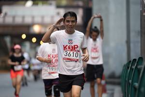 BIB: 3610, 1998
                            <button type="button" onclick="openModal(5866552)" class="btn btn-primary btn-sm float-right btn-popup" data-toggle="modal" data-target=".modal-high-quality">
                        <i class="fas fa-shopping-cart"></i> Add to Cart
                    </button>
                                            <button type="button" onclick="isThisMe(5866552, true)" class="btn btn-success btn-sm float-right btn-popup btn-isme hidden" data-toggle="tooltip" data-placement="bottom" title="นี่คือรูปของคุณใช่ไหม คลิกที่นี่เพื่อเอาเข้าอัลบั้ม">
                        <i class="fas fa-plus"></i> Add to album
                    </button>
                    <button type="button" onclick="isThisMe(5866552, false)" class="btn btn-warning btn-sm float-right btn-popup btn-isnotme hidden">
                        <i class="fas fa-ban"></i> Remove from album
                    </button>