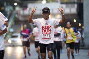 BIB: 3527
                            <button type="button" onclick="openModal(5867923)" class="btn btn-primary btn-sm float-right btn-popup" data-toggle="modal" data-target=".modal-high-quality">
                        <i class="fas fa-shopping-cart"></i> Add to Cart
                    </button>
                                            <button type="button" onclick="isThisMe(5867923, true)" class="btn btn-success btn-sm float-right btn-popup btn-isme hidden" data-toggle="tooltip" data-placement="bottom" title="นี่คือรูปของคุณใช่ไหม คลิกที่นี่เพื่อเอาเข้าอัลบั้ม">
                        <i class="fas fa-plus"></i> Add to album
                    </button>
                    <button type="button" onclick="isThisMe(5867923, false)" class="btn btn-warning btn-sm float-right btn-popup btn-isnotme hidden">
                        <i class="fas fa-ban"></i> Remove from album
                    </button>