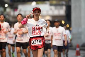 BIB: 3218
                            <button type="button" onclick="openModal(5876921)" class="btn btn-primary btn-sm float-right btn-popup" data-toggle="modal" data-target=".modal-high-quality">
                        <i class="fas fa-shopping-cart"></i> Add to Cart
                    </button>
                                            <button type="button" onclick="isThisMe(5876921, true)" class="btn btn-success btn-sm float-right btn-popup btn-isme hidden" data-toggle="tooltip" data-placement="bottom" title="นี่คือรูปของคุณใช่ไหม คลิกที่นี่เพื่อเอาเข้าอัลบั้ม">
                        <i class="fas fa-plus"></i> Add to album
                    </button>
                    <button type="button" onclick="isThisMe(5876921, false)" class="btn btn-warning btn-sm float-right btn-popup btn-isnotme hidden">
                        <i class="fas fa-ban"></i> Remove from album
                    </button>