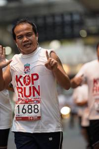 BIB: 201, 1688
                            <button type="button" onclick="openModal(5866666)" class="btn btn-primary btn-sm float-right btn-popup" data-toggle="modal" data-target=".modal-high-quality">
                        <i class="fas fa-shopping-cart"></i> Add to Cart
                    </button>
                                            <button type="button" onclick="isThisMe(5866666, true)" class="btn btn-success btn-sm float-right btn-popup btn-isme hidden" data-toggle="tooltip" data-placement="bottom" title="นี่คือรูปของคุณใช่ไหม คลิกที่นี่เพื่อเอาเข้าอัลบั้ม">
                        <i class="fas fa-plus"></i> Add to album
                    </button>
                    <button type="button" onclick="isThisMe(5866666, false)" class="btn btn-warning btn-sm float-right btn-popup btn-isnotme hidden">
                        <i class="fas fa-ban"></i> Remove from album
                    </button>