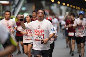 BIB: 431, 4172, 1490
                            <button type="button" onclick="openModal(5872819)" class="btn btn-primary btn-sm float-right btn-popup" data-toggle="modal" data-target=".modal-high-quality">
                        <i class="fas fa-shopping-cart"></i> Add to Cart
                    </button>
                                            <button type="button" onclick="isThisMe(5872819, true)" class="btn btn-success btn-sm float-right btn-popup btn-isme hidden" data-toggle="tooltip" data-placement="bottom" title="นี่คือรูปของคุณใช่ไหม คลิกที่นี่เพื่อเอาเข้าอัลบั้ม">
                        <i class="fas fa-plus"></i> Add to album
                    </button>
                    <button type="button" onclick="isThisMe(5872819, false)" class="btn btn-warning btn-sm float-right btn-popup btn-isnotme hidden">
                        <i class="fas fa-ban"></i> Remove from album
                    </button>