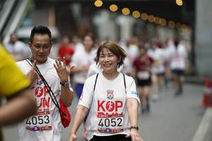 BIB: 4052, 319, 4053
                            <button type="button" onclick="openModal(5873392)" class="btn btn-primary btn-sm float-right btn-popup" data-toggle="modal" data-target=".modal-high-quality">
                        <i class="fas fa-shopping-cart"></i> Add to Cart
                    </button>
                                            <button type="button" onclick="isThisMe(5873392, true)" class="btn btn-success btn-sm float-right btn-popup btn-isme hidden" data-toggle="tooltip" data-placement="bottom" title="นี่คือรูปของคุณใช่ไหม คลิกที่นี่เพื่อเอาเข้าอัลบั้ม">
                        <i class="fas fa-plus"></i> Add to album
                    </button>
                    <button type="button" onclick="isThisMe(5873392, false)" class="btn btn-warning btn-sm float-right btn-popup btn-isnotme hidden">
                        <i class="fas fa-ban"></i> Remove from album
                    </button>